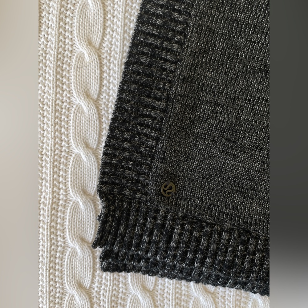LULULEMON | Divinity Scarf - Picture 9 of 11